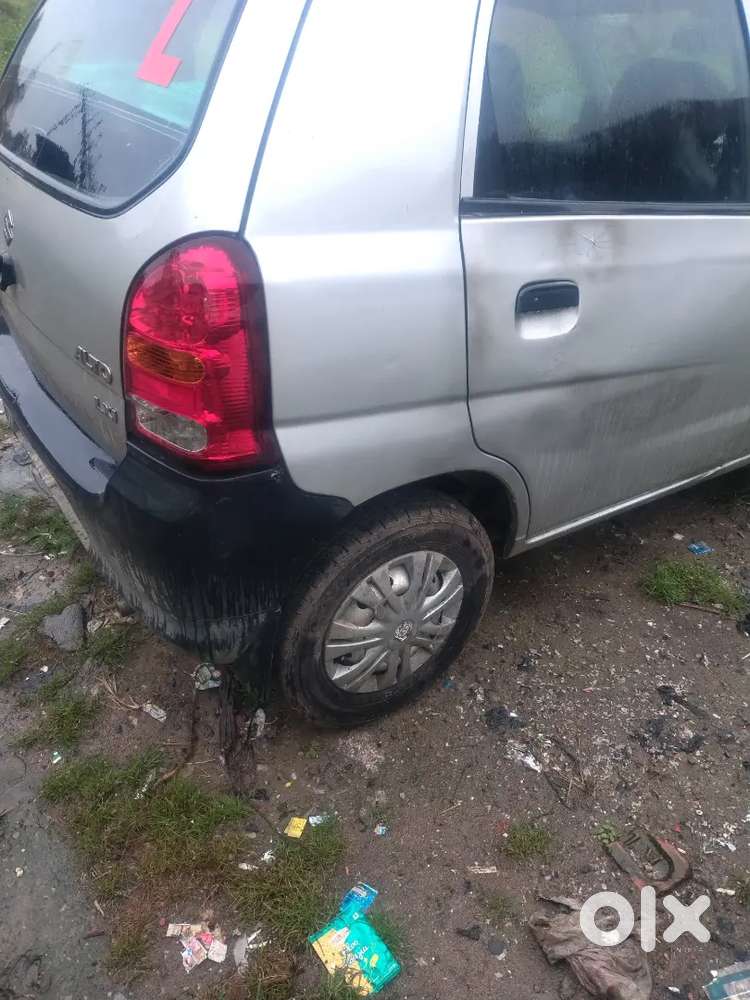 Maruti Suzuki 800 2013