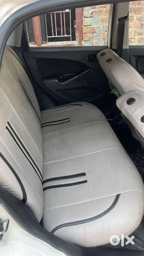 Ford Figo 2012 Petrol Exi