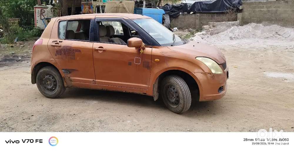 Maruti Suzuki Swift 2005 मॉडल