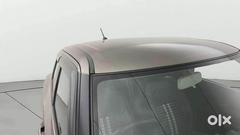 Maruti Suzuki Swift Zxi Plus, 2021, Petrol