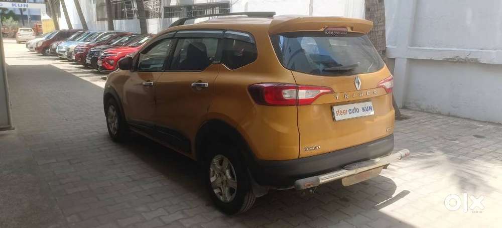 Renault Triber Rxz, 2019, Petrol