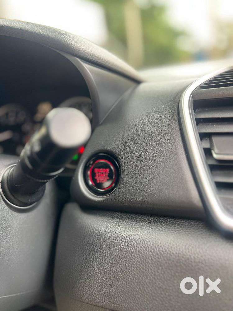 Honda City 1.5 V 5th Gen I-vtec Mt, 2021, Petrol