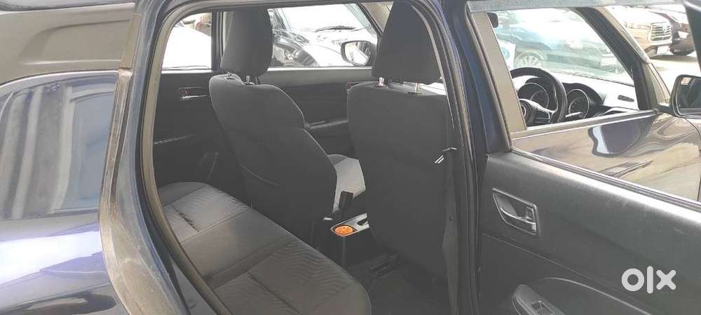 Maruti Suzuki Swift Vxi Abs Bsiv, 2020, Petrol