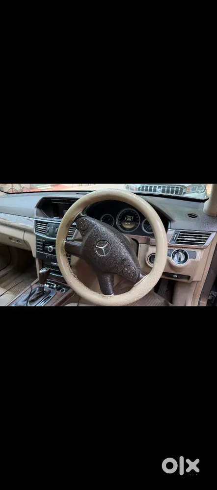 Elegance Mercedes-benz E-class 2011 Diesel Automatic