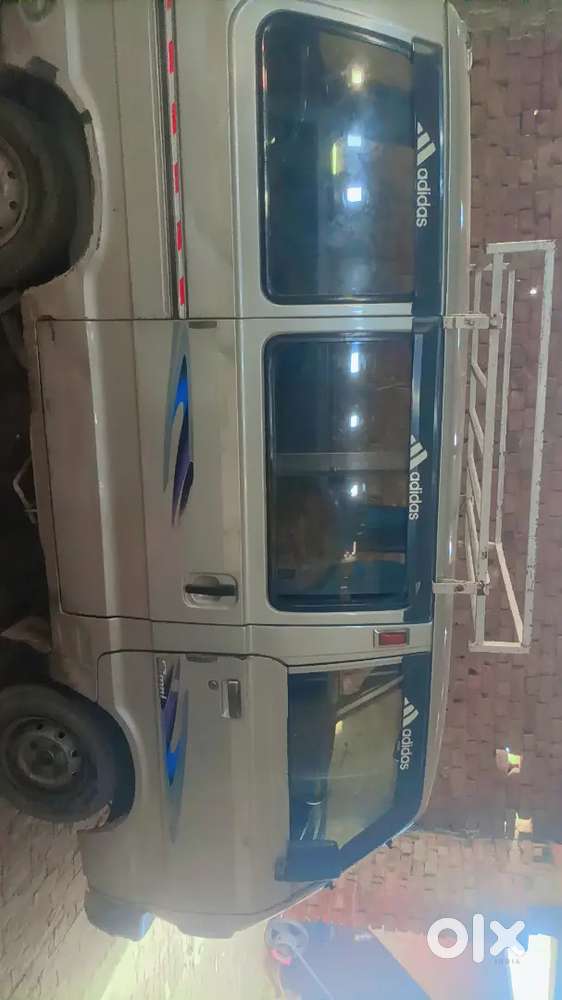 Maruti Suzuki Omni 2011