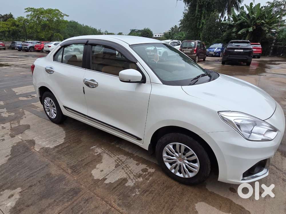 Maruti Suzuki Dzire 1.2 Vxi Cng, 2023, Cng & Hybrids