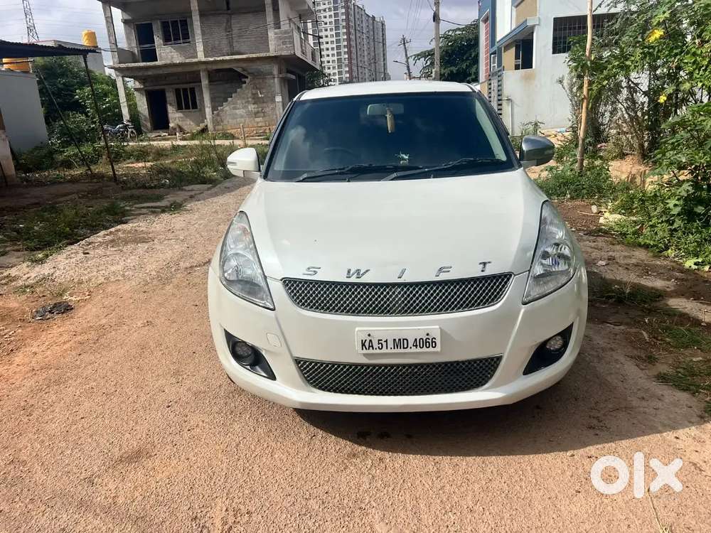 Maruti Suzuki Swift 2012