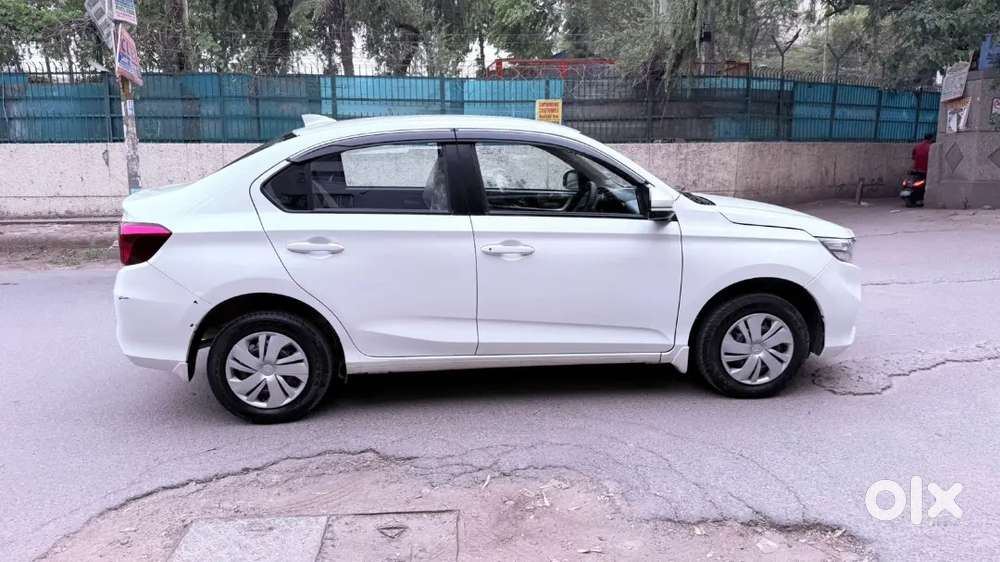 Honda Amaze 2nd Gen 2024 Petrol 19000 Km Driven S Varient  Ivtec