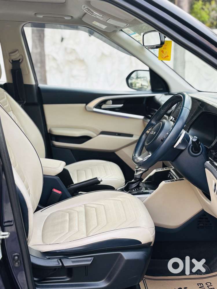 Kia Carens 1.5 Luxury Plus Diesel 6 Str, 2022, Diesel