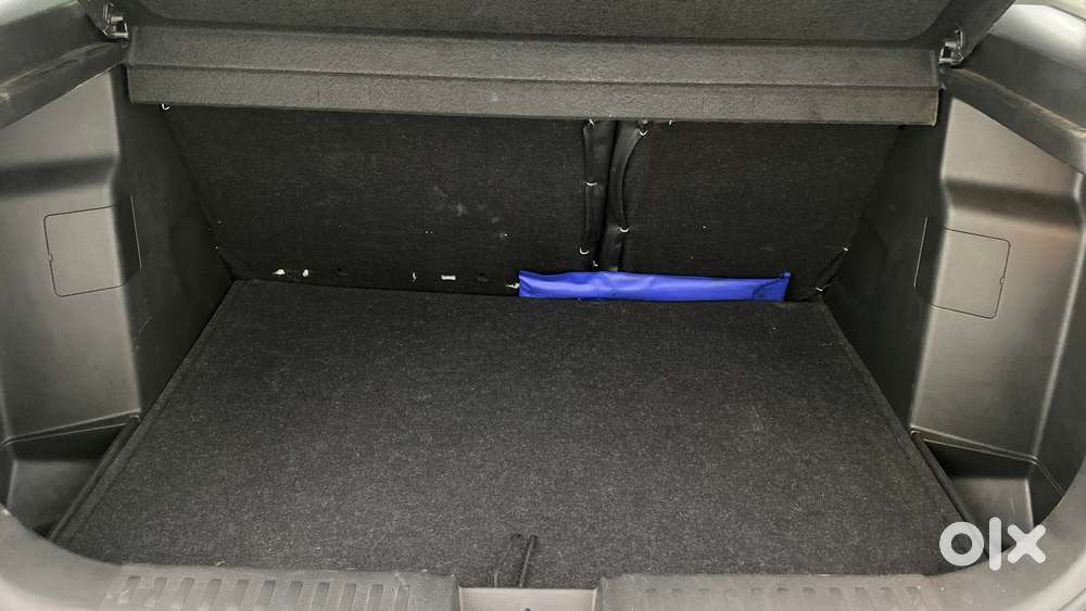 Maruti Suzuki Vitara Brezza 1.5 Zxi Plus At, 2022, Petrol