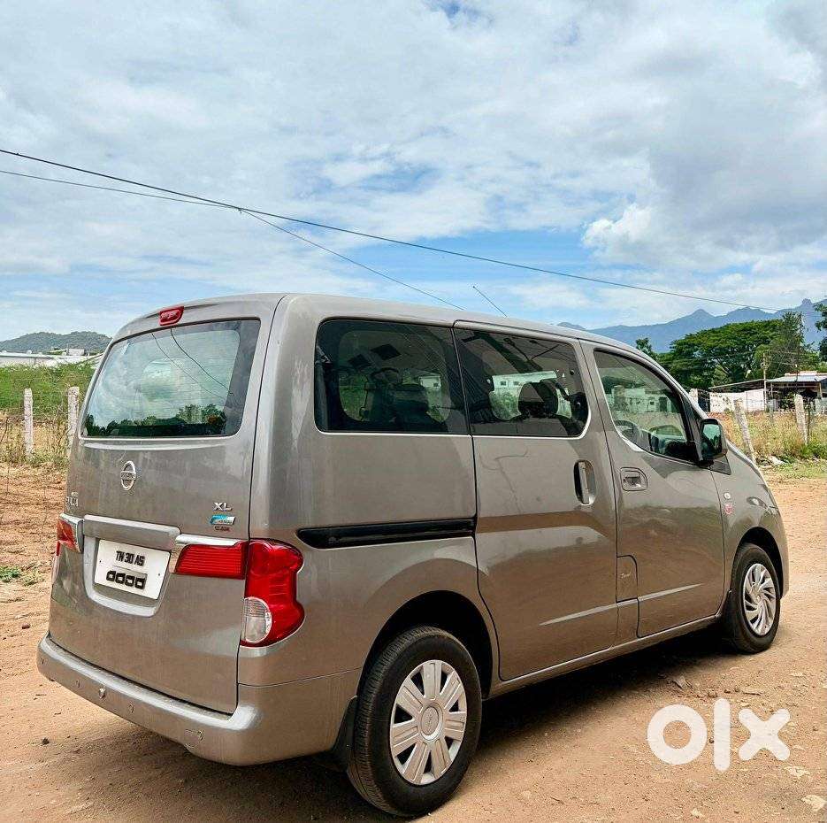 Nissan Evalia Xl, 2014, Petrol