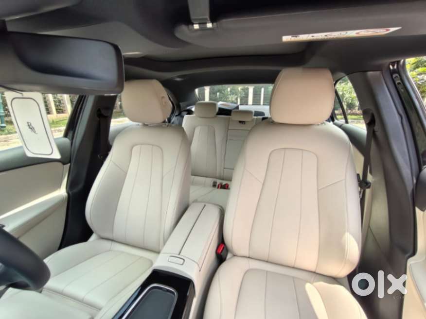 Mercedes-benz A-class Limousine 200, 2025, Petrol