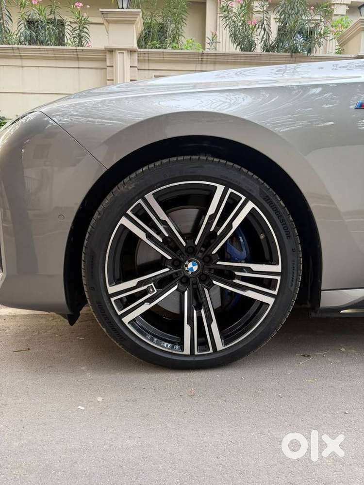 Bmw I7 Xdrive60, 2023, Electric