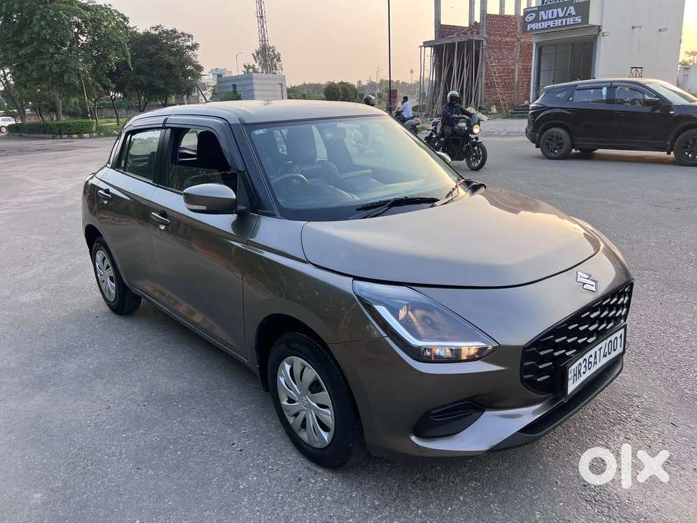 Maruti Suzuki Swift Vxi Optional, 2024, Petrol