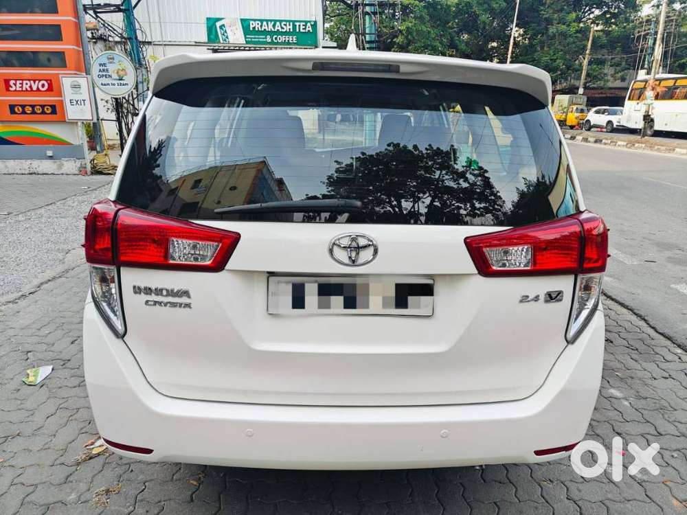 Toyota Innova Crysta 2.4 Vx Mt, 2016, Diesel