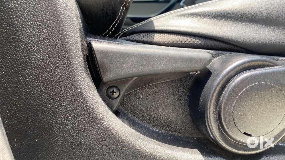 Tata Tiago 1.2 Revotron Xza, 2017, Petrol