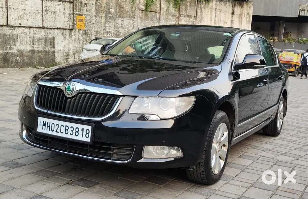 Skoda Superb Elegance 2011
