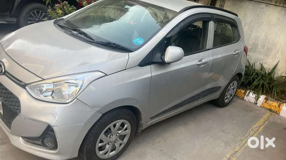 Hyundai Grand I10 2017 Petrol 50000 Km Driven