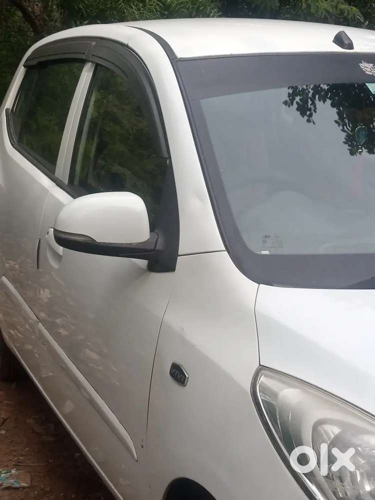 Hyundai I10 Sportz 2013 Petrol