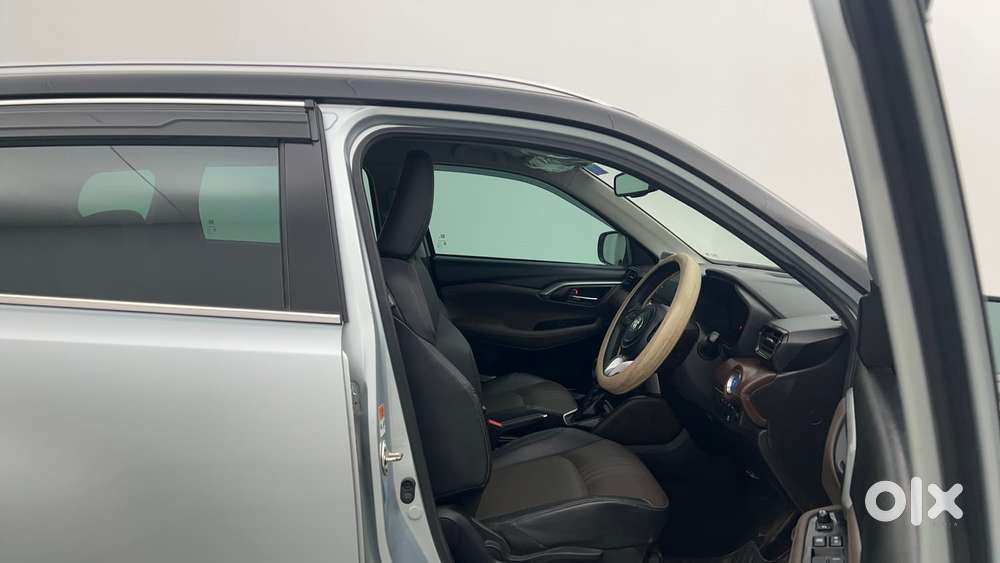 Toyota Urban Cruiser Hyryder V Hybrid Aero Edition, 2023, Cng & Hybr..