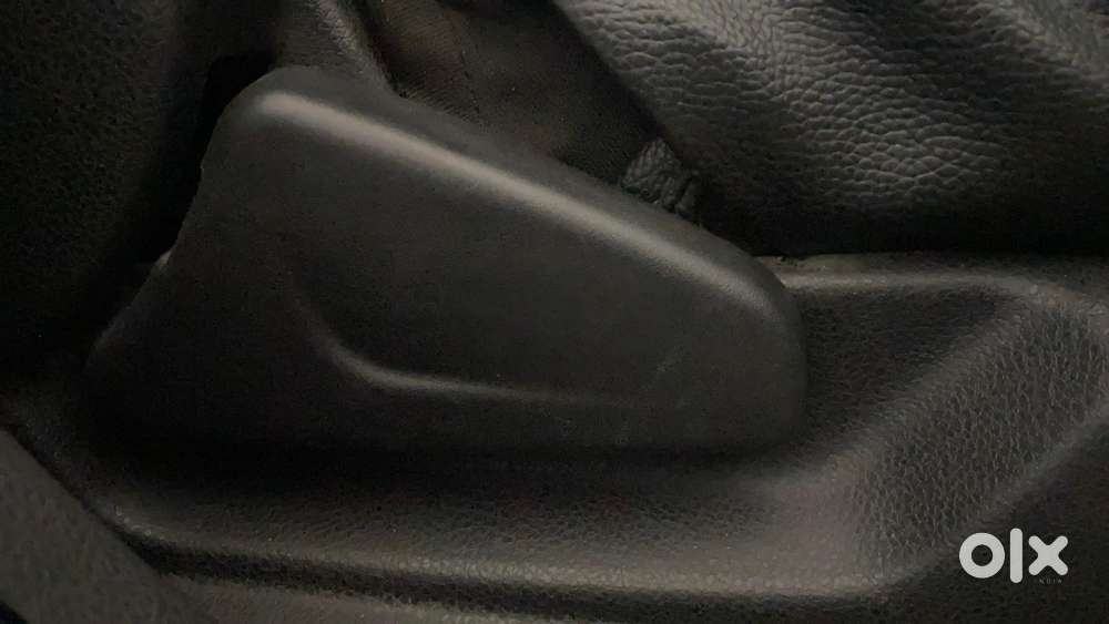 Renault Kwid 2019-ongoing 1.0 Rxt Amt (o), 2020, Petrol