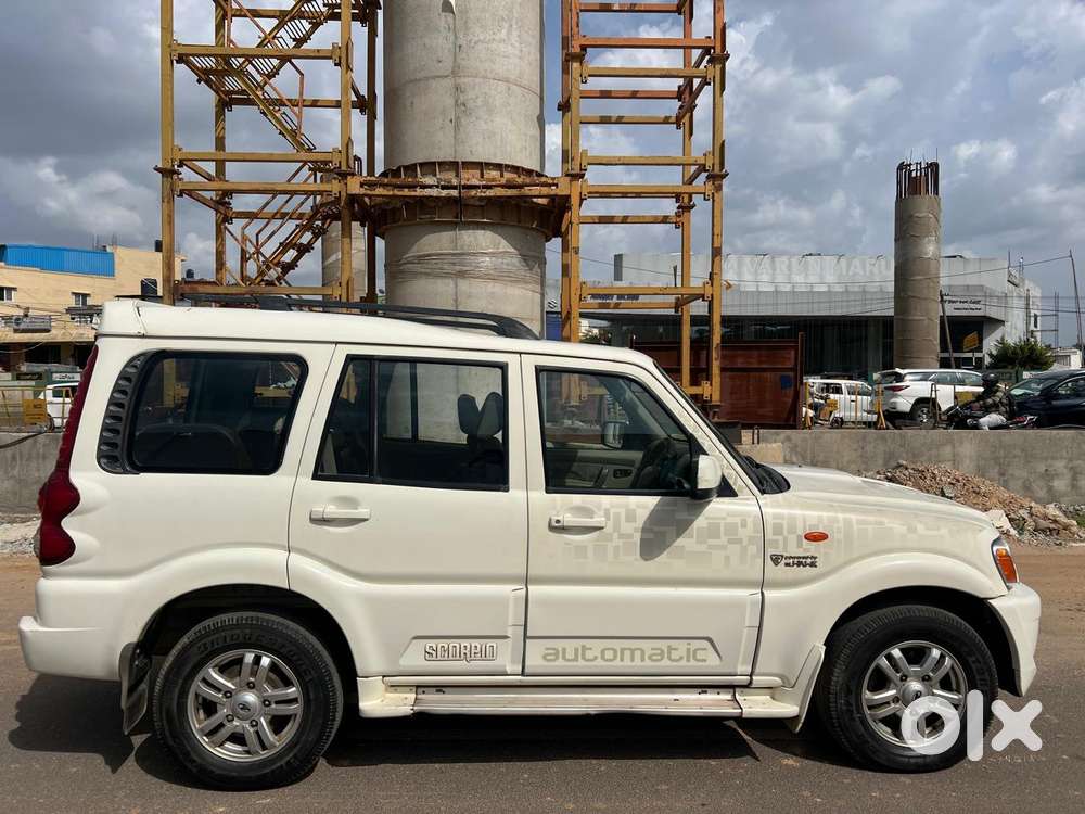 Mahindra Scorpio Vlx At 4wd Bs-iv, 2013, Diesel