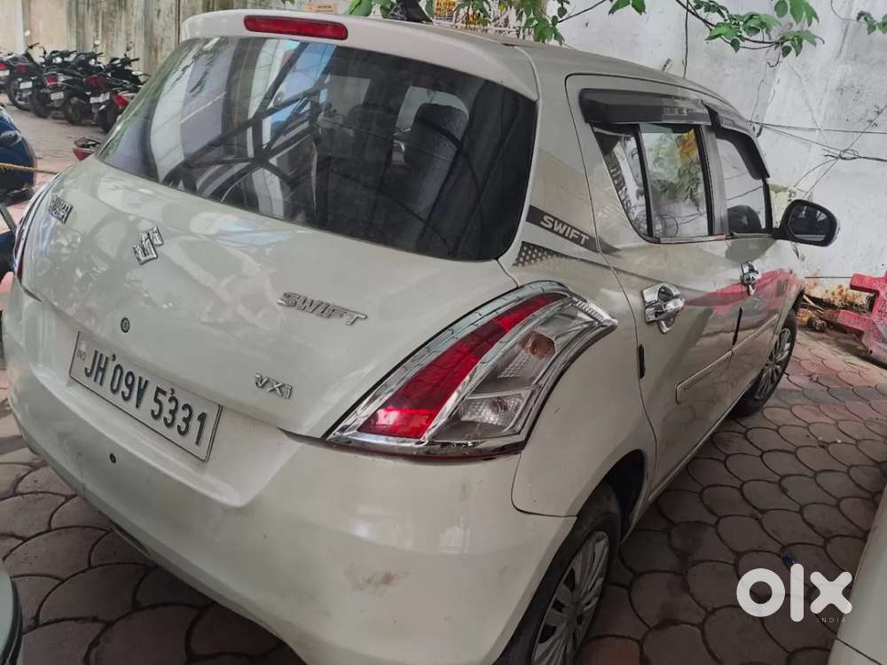 Maruti Suzuki Swift Vxi, 2014, Petrol