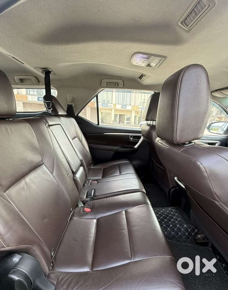 Toyota Fortuner 4x2 At 2.8 Diesel, 2018, Diesel