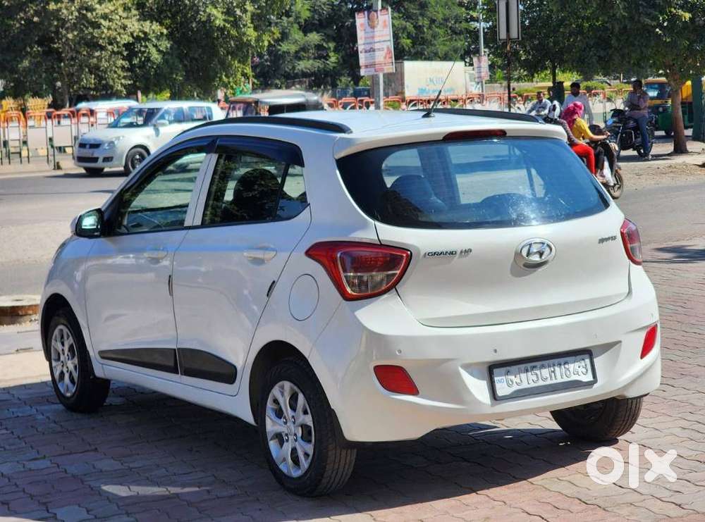 Hyundai Grand I10 2016-2017 Sportz, 2018, Petrol