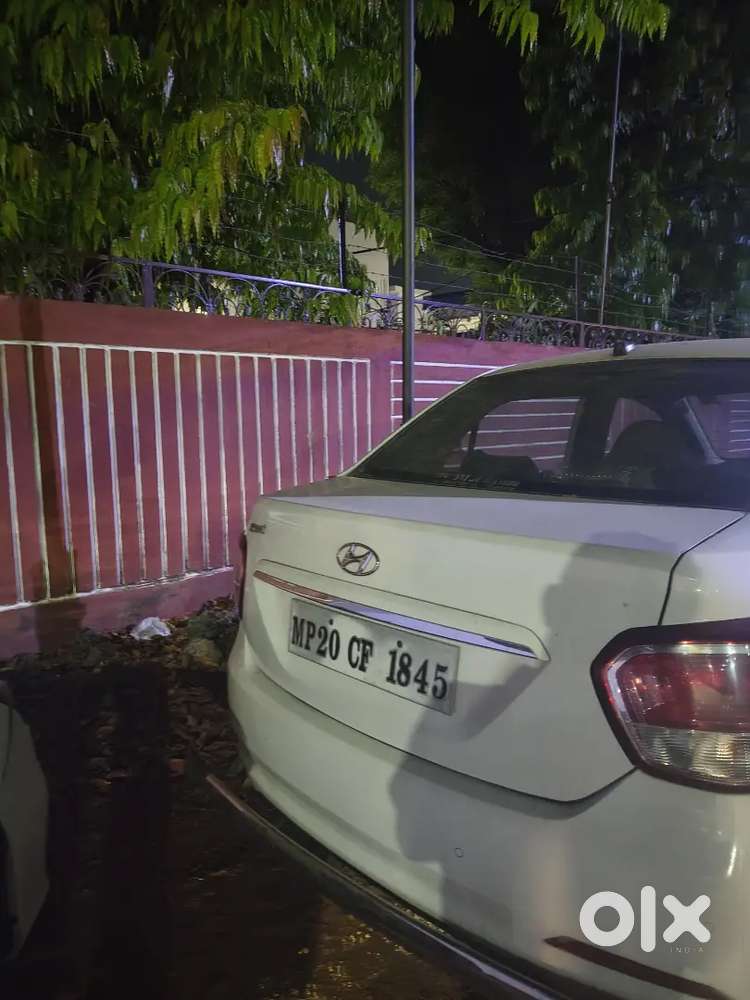 Hyundai Xcent 2016 Petrol 43000 Km Driven Maintained