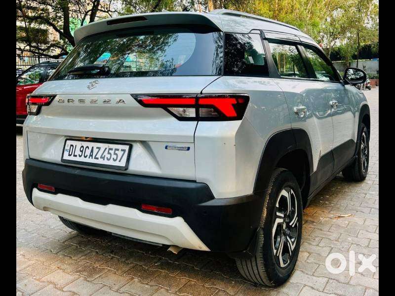 Maruti Suzuki Brezza 1.5 Zxi Plus Smart Hybrid, 2022, Petrol
