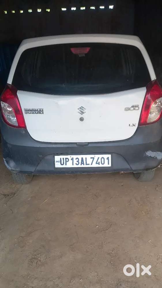 साफ सुथरी, कम चली गाड़ी।