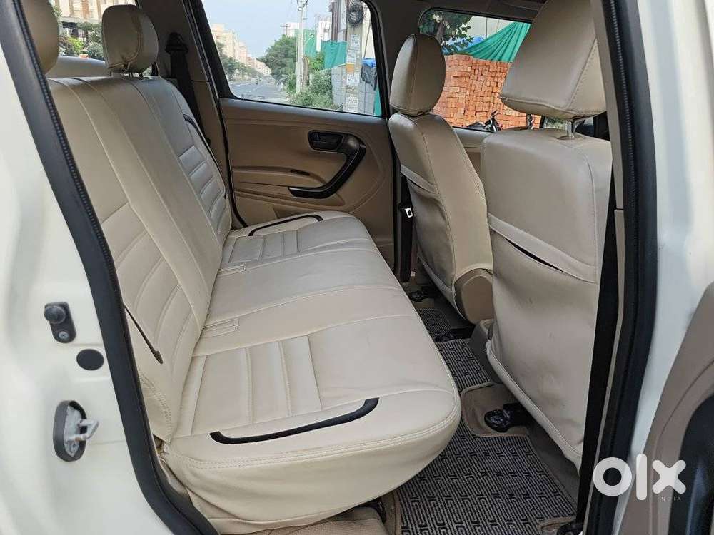 Mahindra Bolero Neo N8, 2022, Diesel