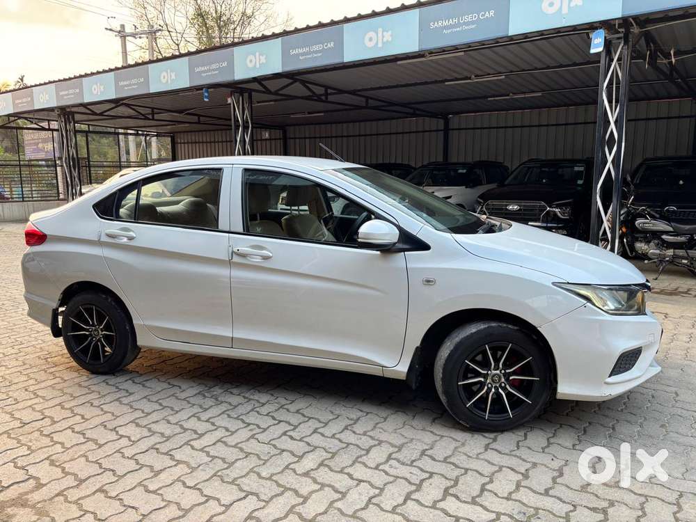 Honda City I-vtec Sv, 2017, Petrol