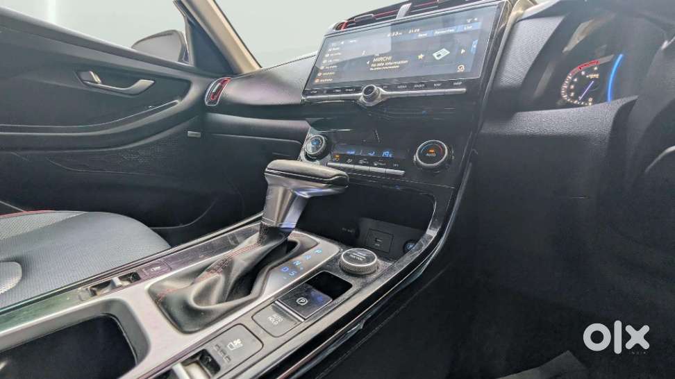Hyundai Creta Sx (o) 1.5 Petrol Cvt Knight Dual Tone, 2023, Diesel