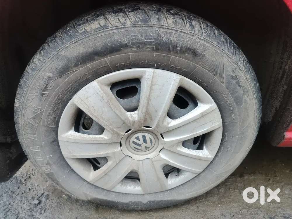 Volkswagen Polo Petrol 2011