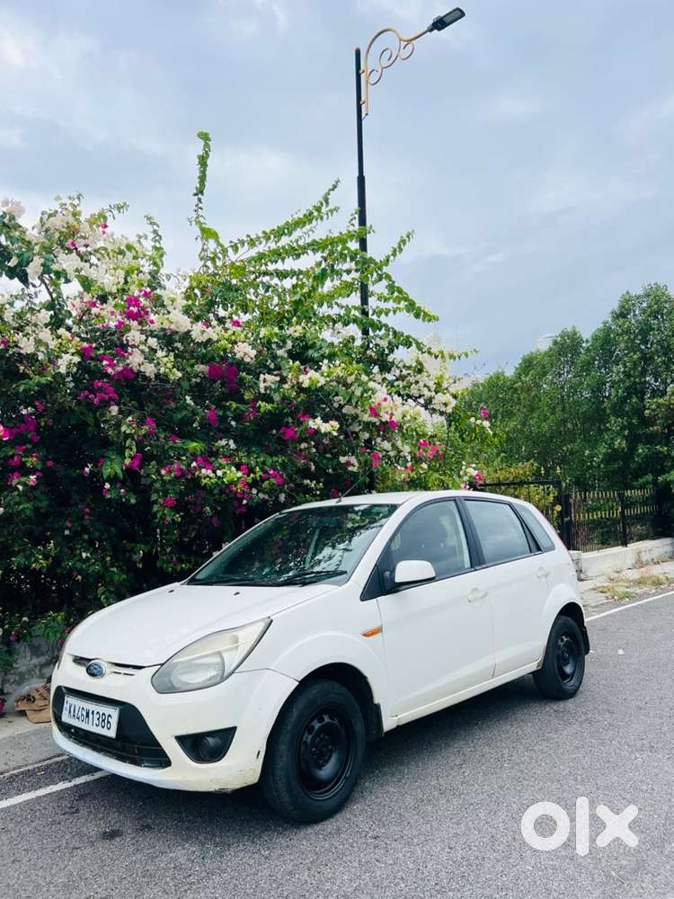 Ford Figo 2010 Petrol Manual