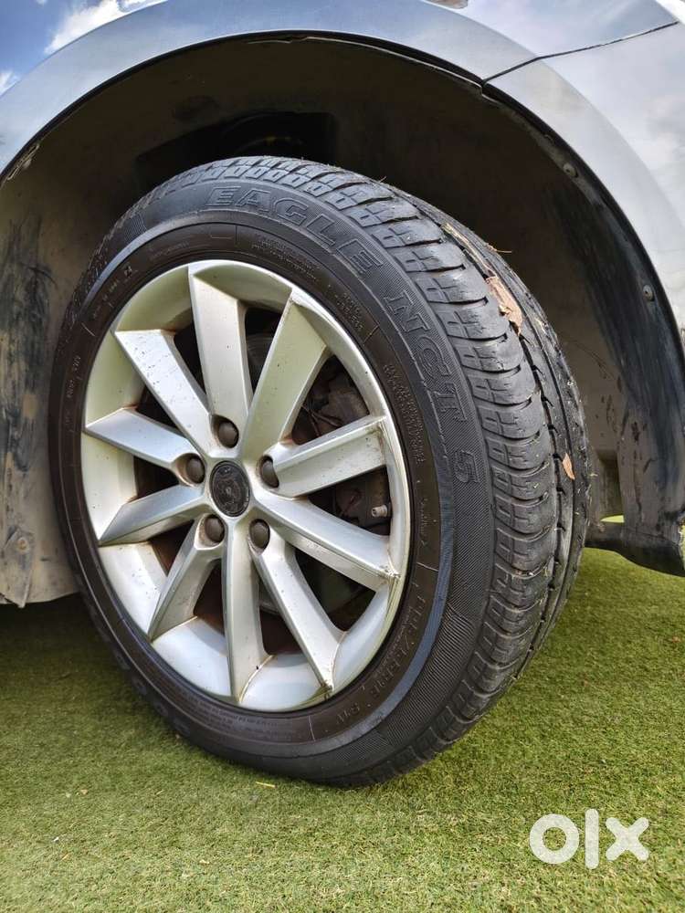 Skoda Superb Elegance 1.8 Tsi At, 2015, Petrol