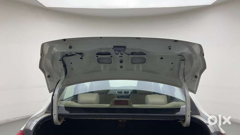 Maruti Suzuki Swift Dzire 1.3 Vxi, 2013, Petrol
