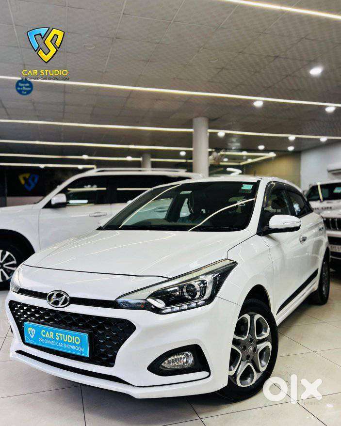 Hyundai I20 Petrol Asta Option, 2018