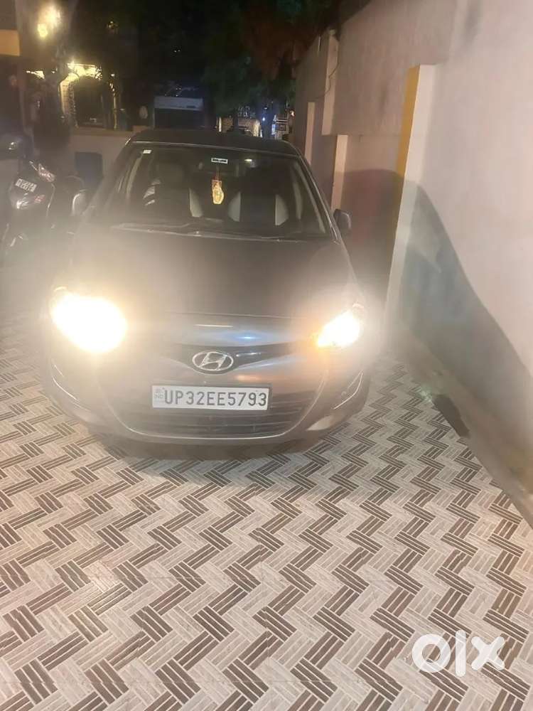 Hyundai I20 2012 Diesel Well Maintained Android System Reverse Camera
