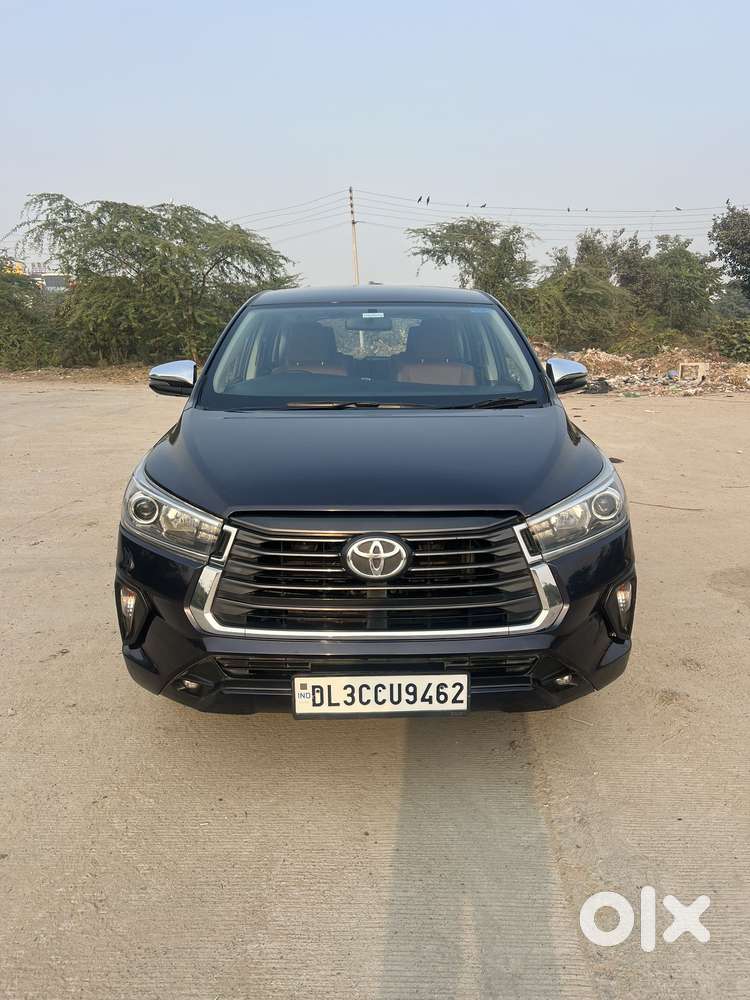 Toyota Innova Crysta