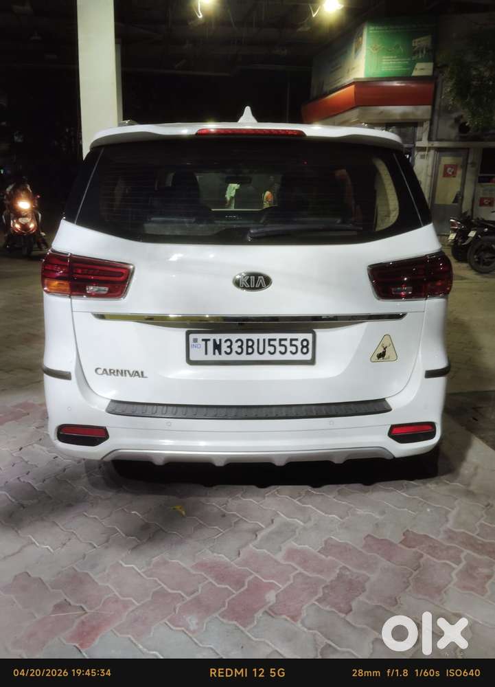 Kia Carnival Premium, 2020, Diesel