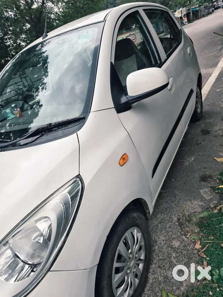 Hyundai I10 Sportz 2016 Petrol Manual