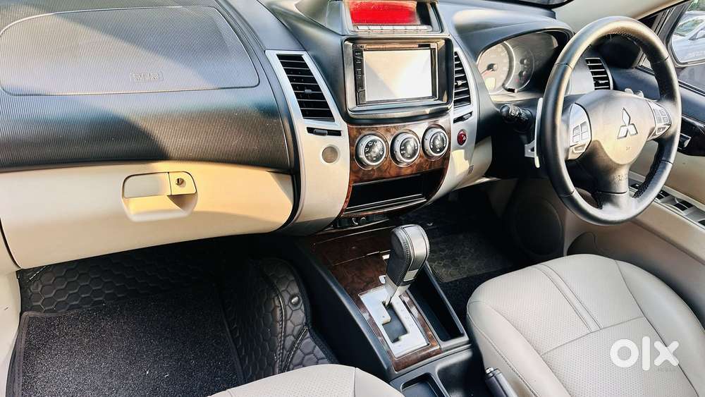 Mitsubishi Pajero Sport 2.5 Automatic, 2016, Diesel