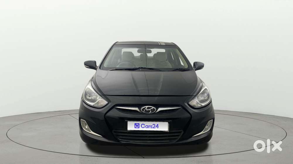Hyundai Verna Fluidic 1.6 Vtvt Sx, 2013, Petrol