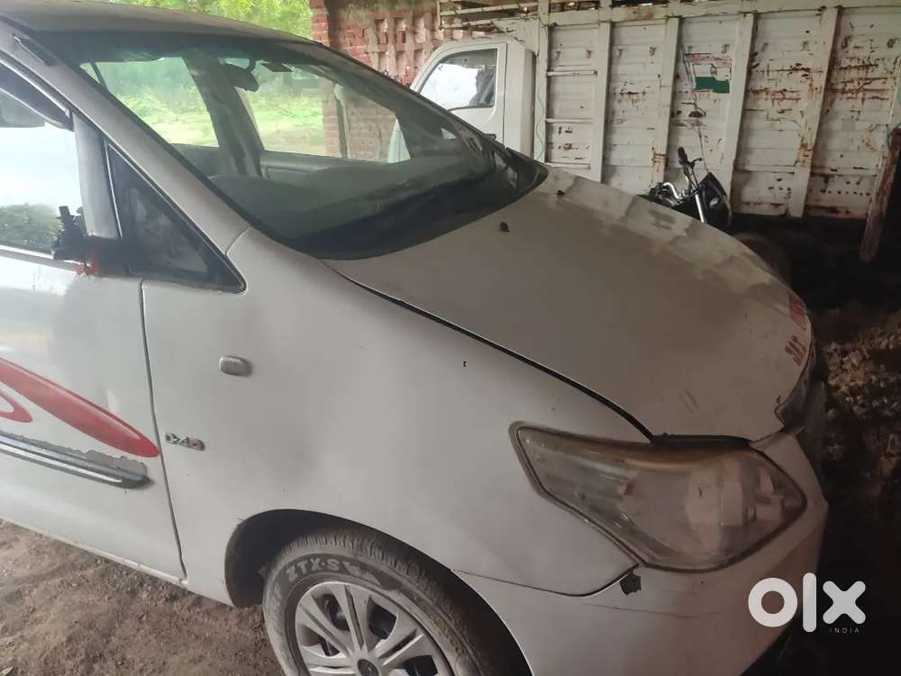Toyota Innova 2009 Diesel Ps 7