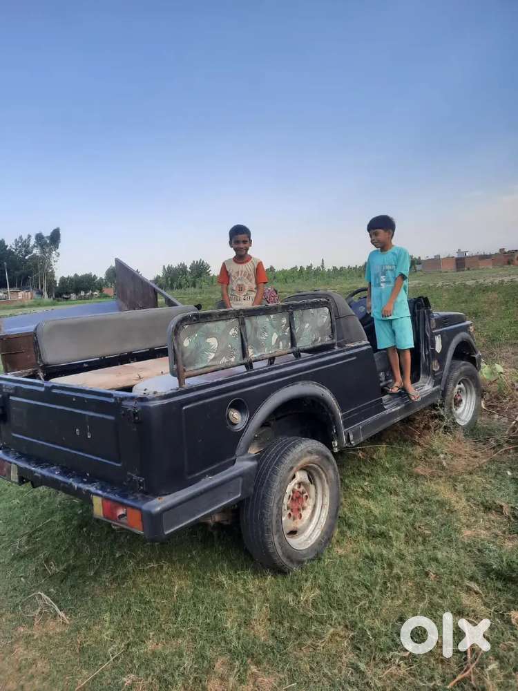 Jo Bhi Hai Ye Hai Bas
