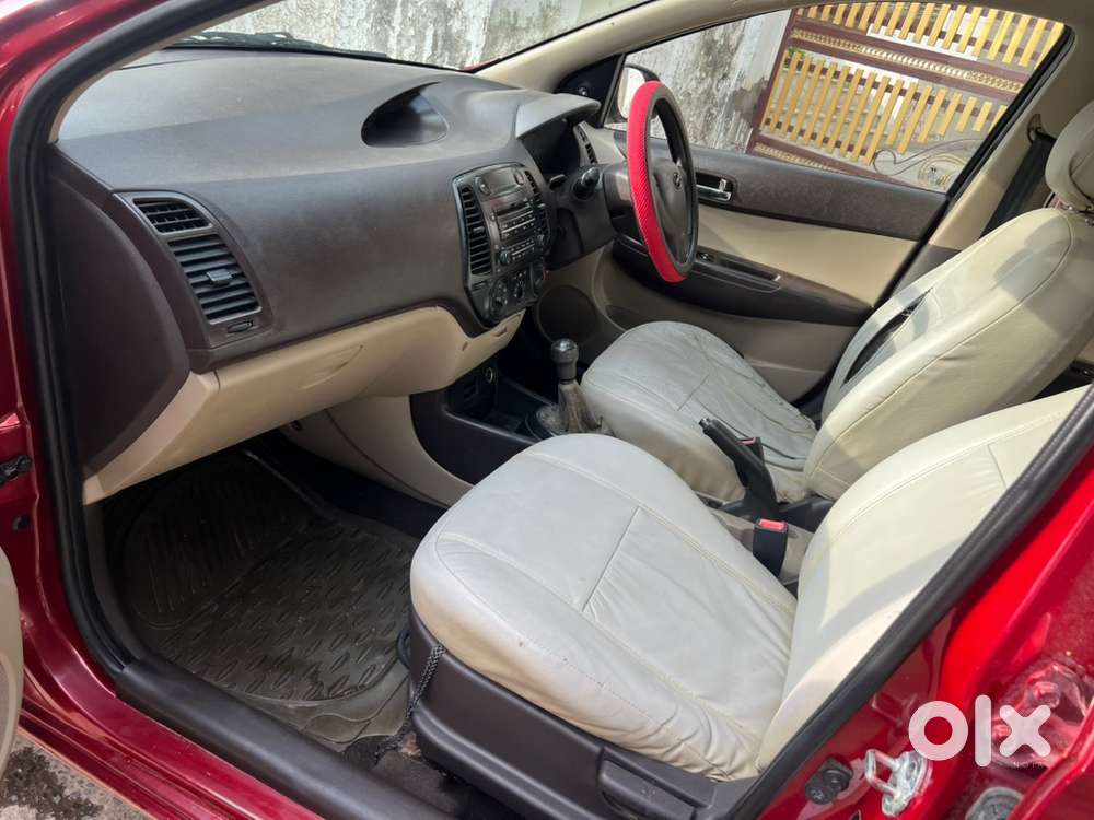 Hyundai I20 2010 Petrol Well Maintained