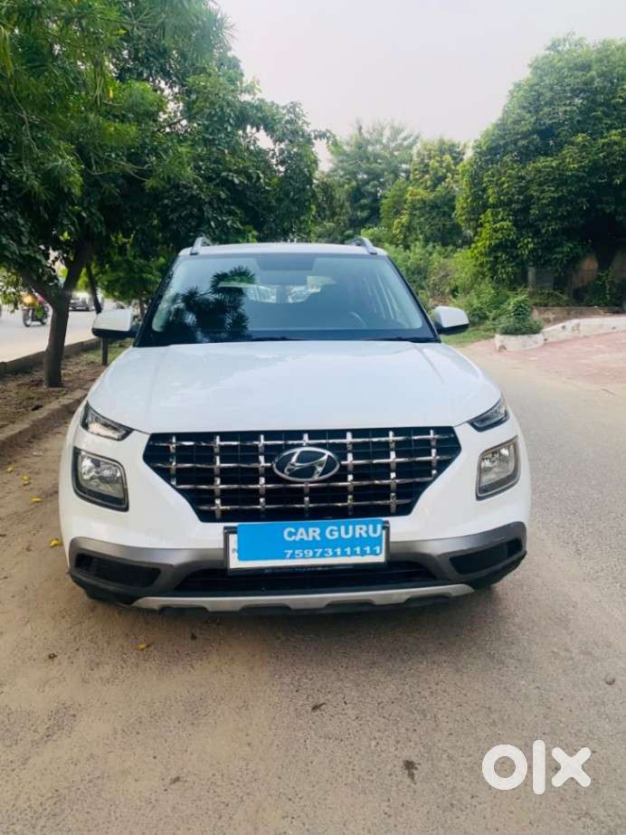 Hyundai Venue, 2021, Petrol